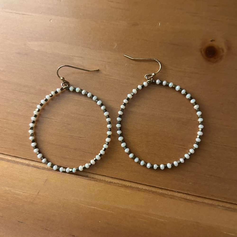 Elegant Gold and White Hoop Earrings